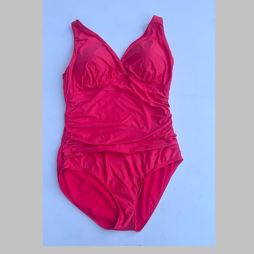 Jantzen woman's deep coral pink one piece swimsuit, ruched, size 14